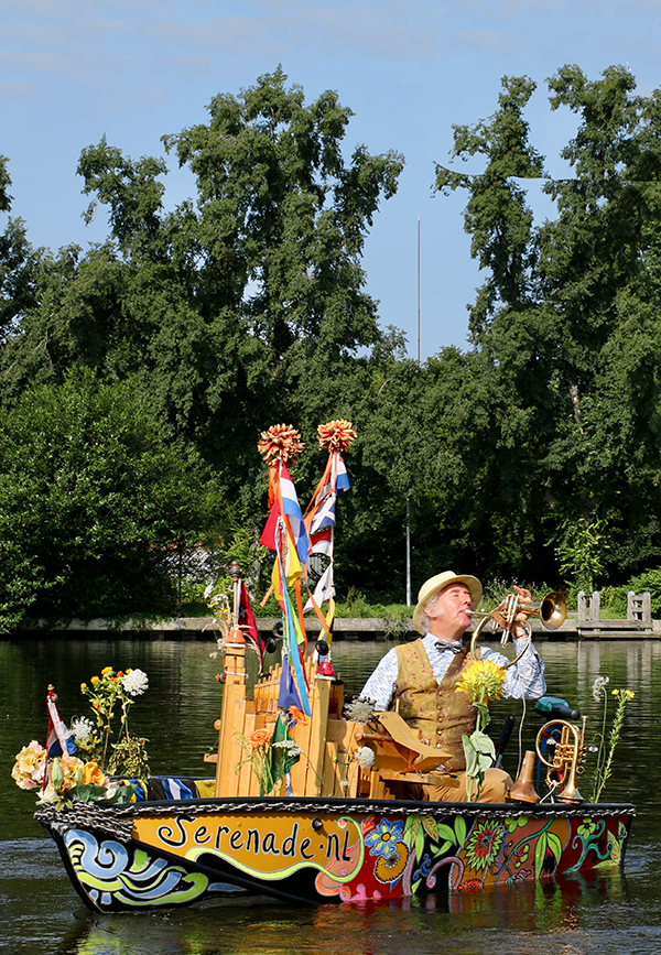 Muziekboot serenade.nl